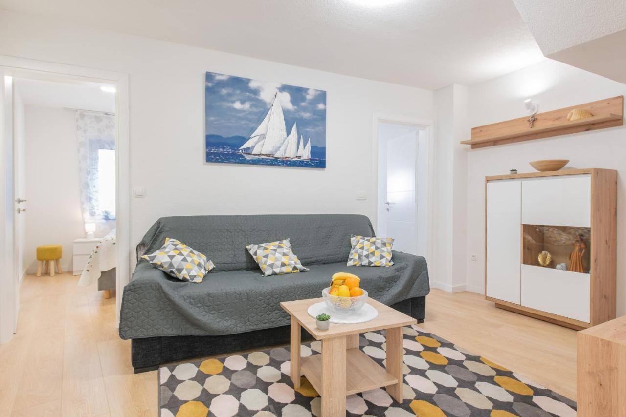 Apartmani Mara Kaštela المظهر الخارجي الصورة