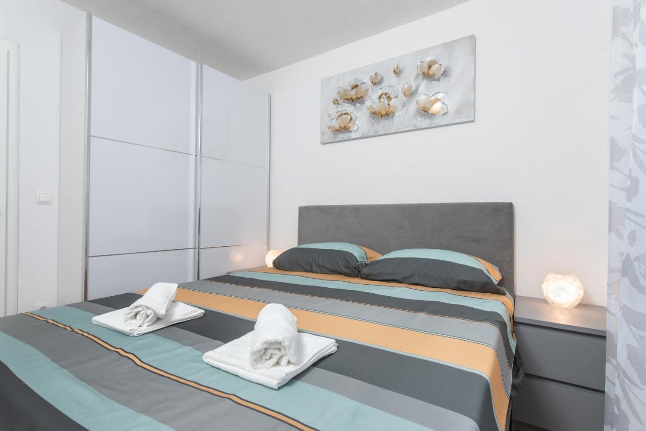 Apartmani Mara Kaštela المظهر الخارجي الصورة